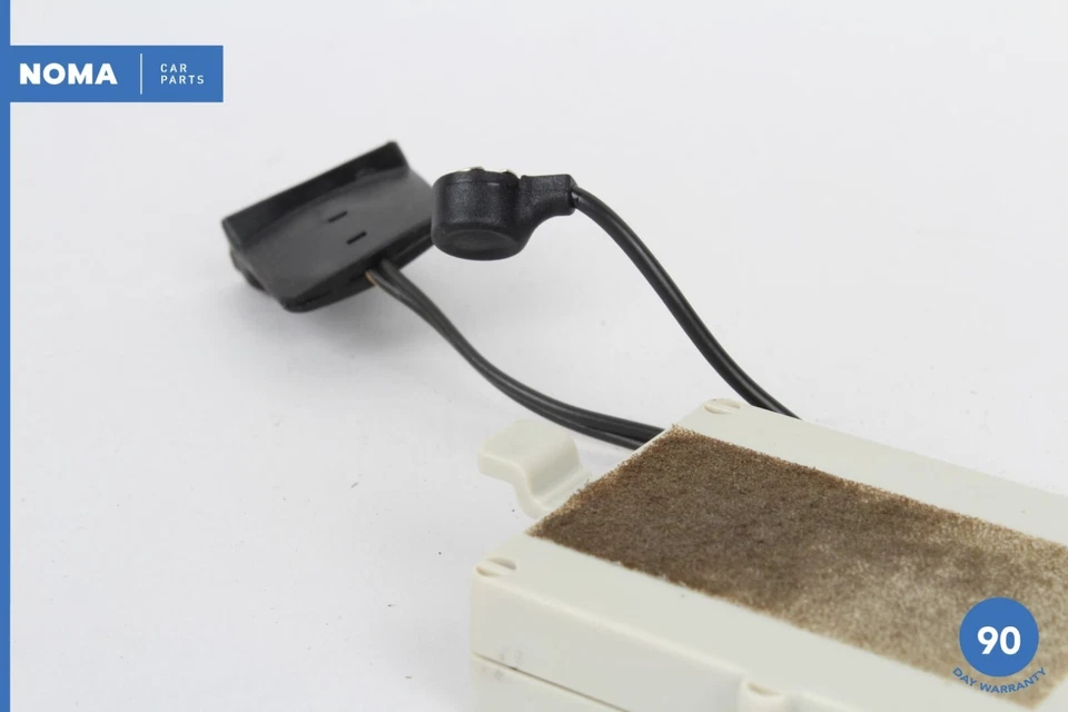 03-08 Jaguar S-Type X206 AM FM Radio Antenna Amplifier 2R8318C847BC OEM - Image 4 of 4