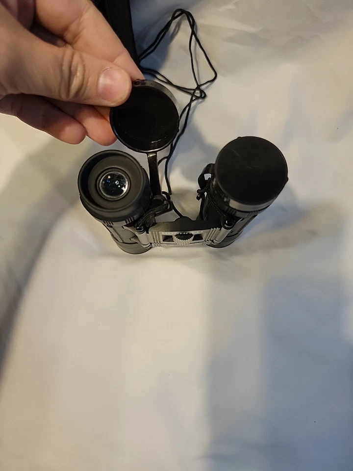 Bushnell 10 x 25 Binoculars 10x25 Compact with Case Binos Vintage Clean - Image 4 of 4