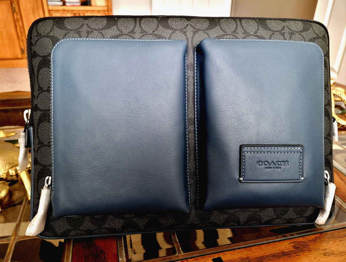 美品　COACH　コーチ　シグネチャー　クラッチバッグ　セカンドバッグ　メンズ COACH コーチ クラッチバッグ シグネチャー メンズ