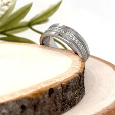 Durable 8mm Tungsten Carbide Band Unisex CZ Dimond Inlay Polished Finish Ring