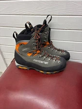 zamberlan mens boots (size 12 US) Great Condition