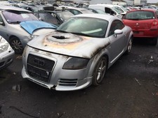 Retroviseur gauche (ou coque) Audi TT