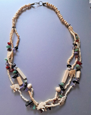 Vintage Necklace Carved Elephants Mixed Jade Onyx Amethyst Beads 3 Strands 22''