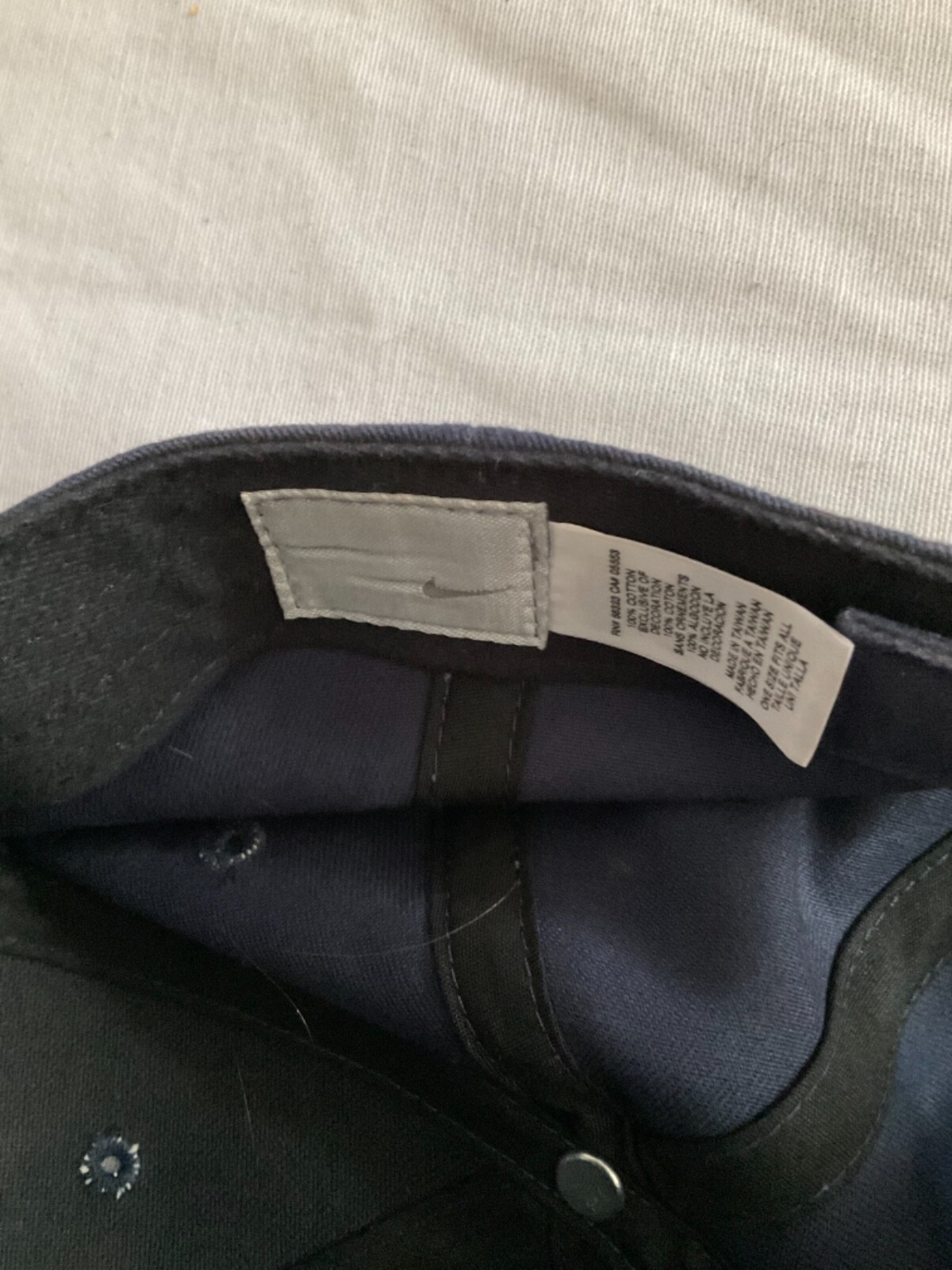 Nike baseball cap/hat adjustable back strap - image 3