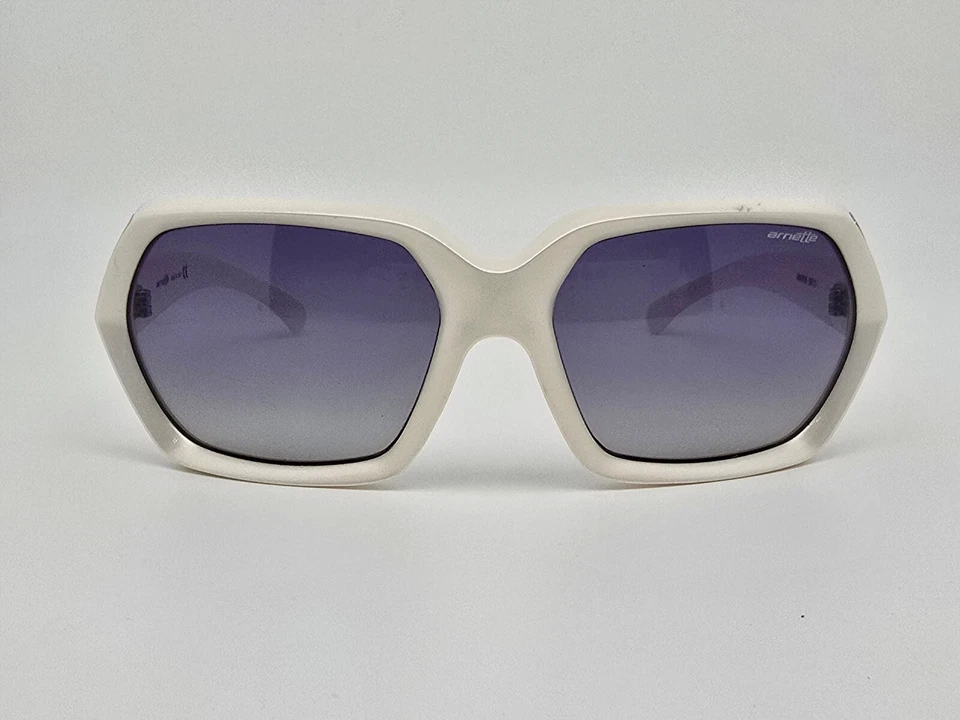 Gafas de sol Arnette AN4066 08/11 blanco perla marco cromado azul lentes degradadas 59 mm Foto 2 de 4