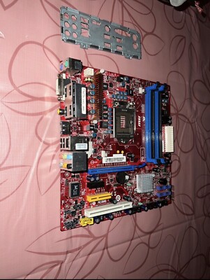 I'm selling my old Intel mainboard working, nothing broken