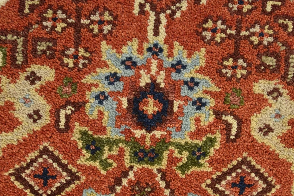 Heriz Runner 2'8'' x 10'2'' Red Wool Traditional Hand-Knotted Oriental Rug - Image 4 of 4