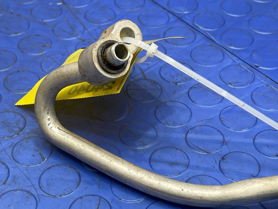 2004-2012 Chevy Colorado AC Discharge Hose Genuine OEM Part 23247229 - Image 3 of 4