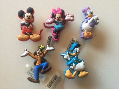 DISNEY MICKEY MINNIE GOOFY DONALD AUTHENTIC JIBBITZ SHOE CHARM FIT CROCS HOLES