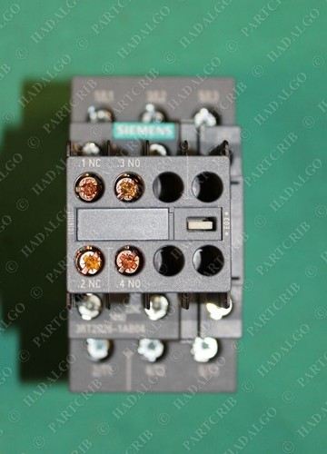 Siemens, 3RT2026-1AB04, Contactor Relay Starter 24V 2NO 2NC Furnas - Picture 3 of 4