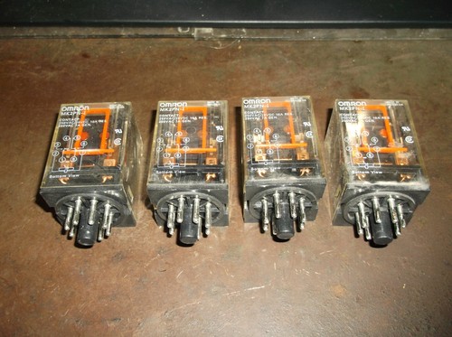LOT OF 4 OMRON MK2PN-I RELAYS 250 VAC 28 VDC 10A 120 VAC COIL (200-2)
