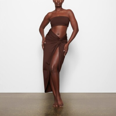新品未開封　SKIMS Swim Sarong Skirt s-l400.jpg