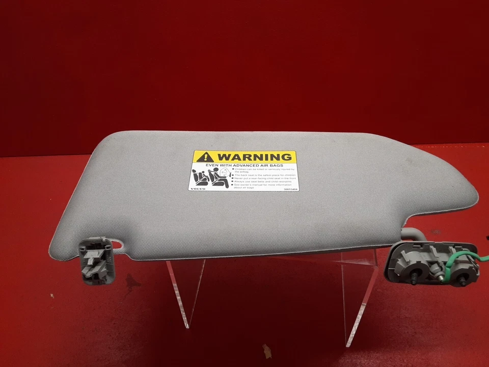 Volvo XC90 2003-2006 lado derecho del pasajero parasol iluminado Foto 3 de 4