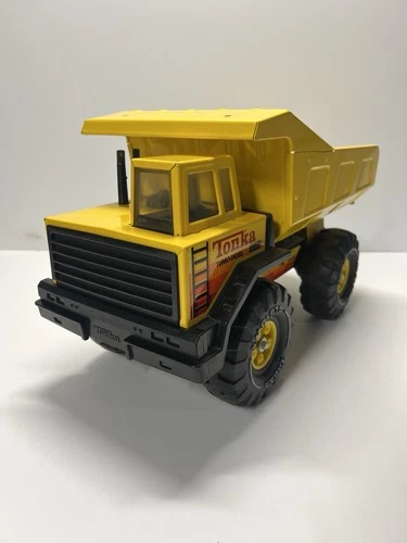 Tonka Turbo Diesel Dump Truck XMB-975 Vintage **EXCELLENT CONDITION**