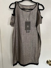 BOOHOO Foiled Texture Off Shoulder Metallic Silver/Gold Cold-Shoulder Dress NWT