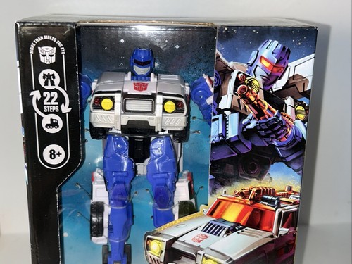 Transformers Age of the Primes series Voyager class Autobot Red Alert IN-HAND - Picture 3 of 11