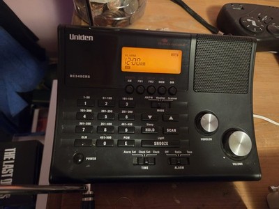 Uniden Bearcat BC365CRS 500-Channel Analog Scanner Weather Radio Alarm Clock