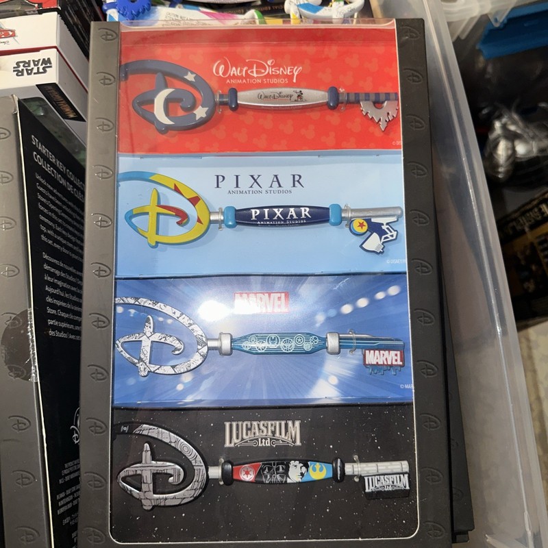 Disney Store Starter Key Collection Pixar Marvel Lucasfilm New Box