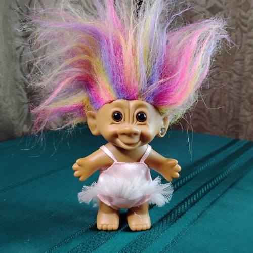 Vintage TROLL DOLL BRIGHT OF AMERICA Rainbow Hair PINK DRESS Earring Play Doll-P