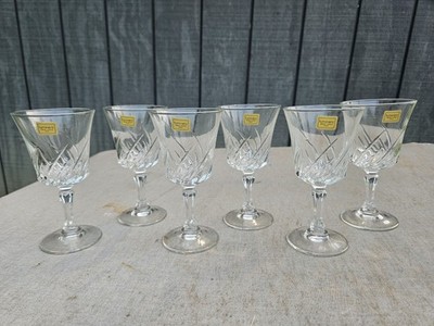 6 Vintage LUMINARC Verrerie  Arques  Crystal Liqueur/ Cordial /water Glasses. 
