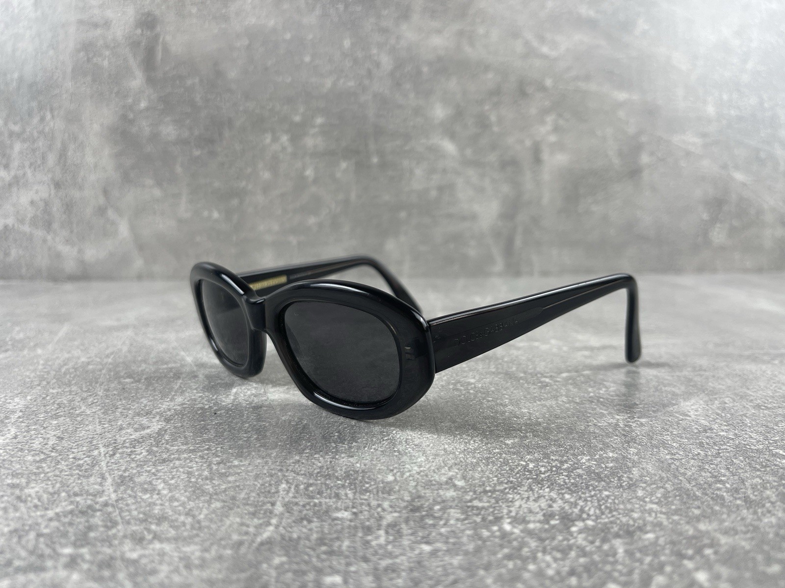Dolce & Gabbana DG Black Oval Sunglasses 90s Y2K Made in Italy Unisex
