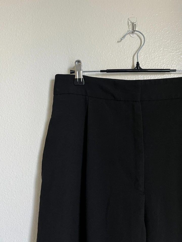 Zara Women's Masculine Wide-Leg Trousers in Black Size MEDIUM - Image 2 of 4