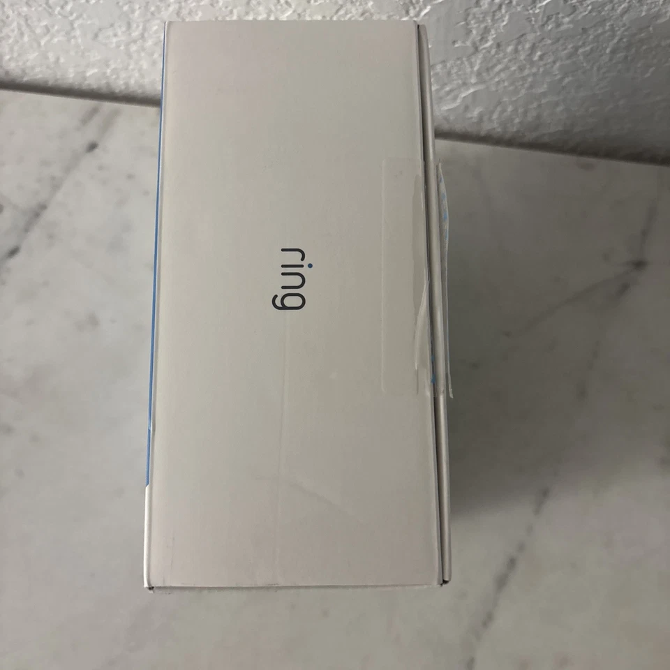 Ring Stick Up Cam Battery Wireless Outdoor/White / FREE SHIPPING 🚚✅ - Image 2 of 4