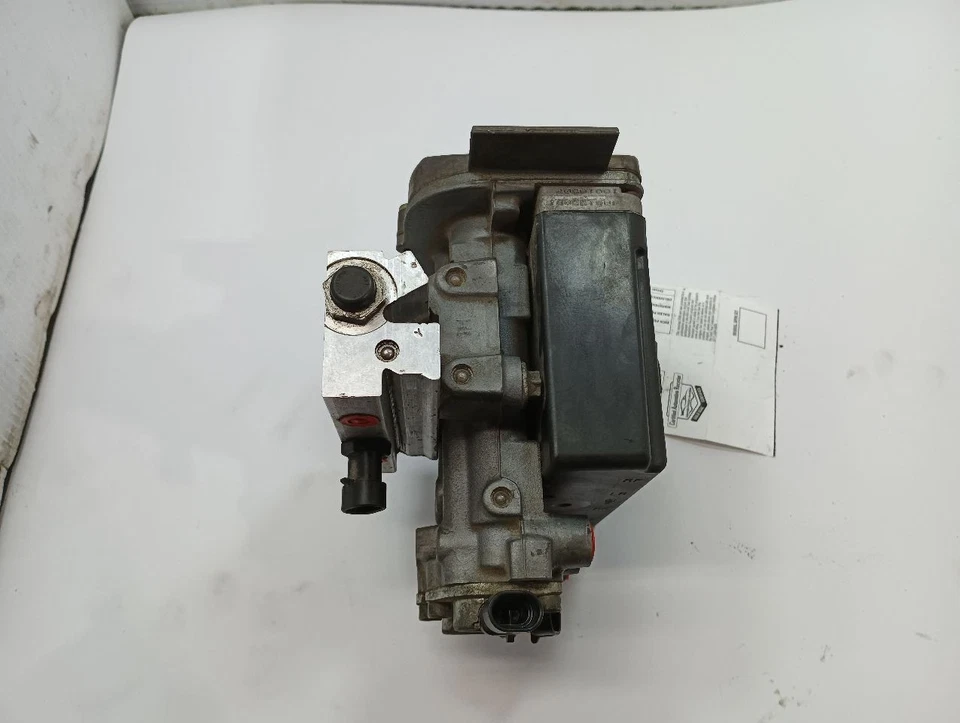 Anti-Lock Brake ABS Pump from 1996 Chevy Camaro w/o Traction Control 11878495 - Image 3 of 4