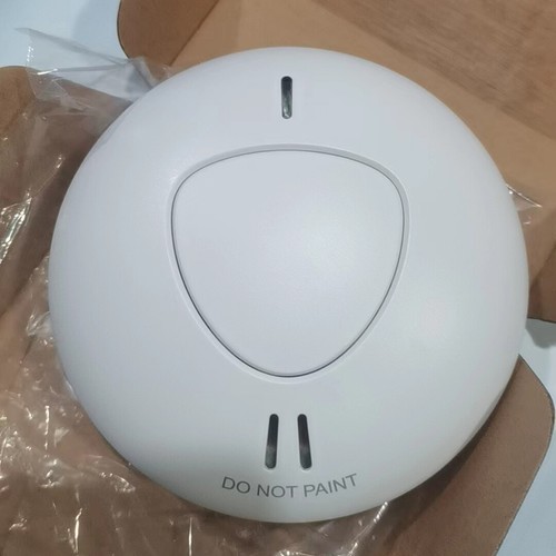 5x wireless interconnected photoelectric smoke alarm with remote 10 year battery - Picture 2 of 15