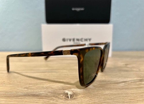 Givenchy Rectangular Sunglasses Havana - Picture 3 of 5