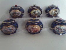 Lena Liu Ardleigh Elliot  Basket Bouquet Music Boxes - Set of 6