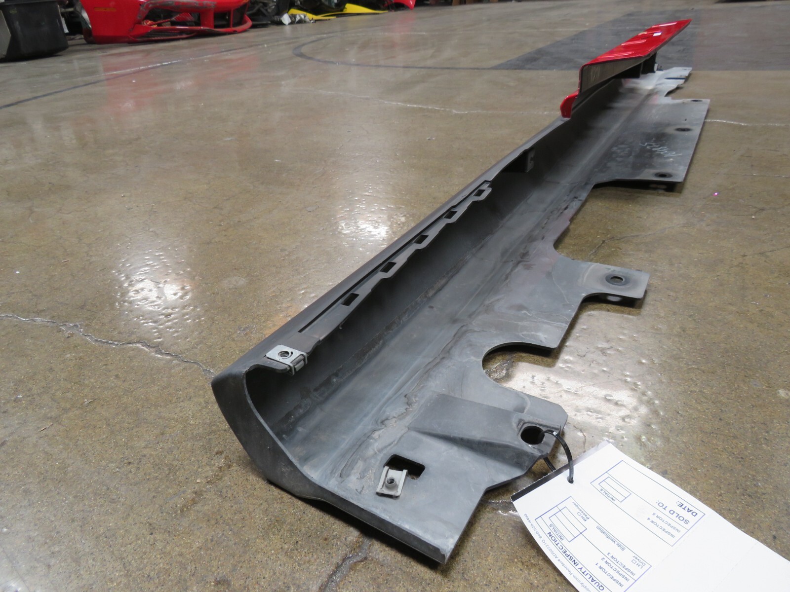 Ferrari Portofino, LH, Left, Rocker Panel Moulding, Dmg, Used, P/N 88825710