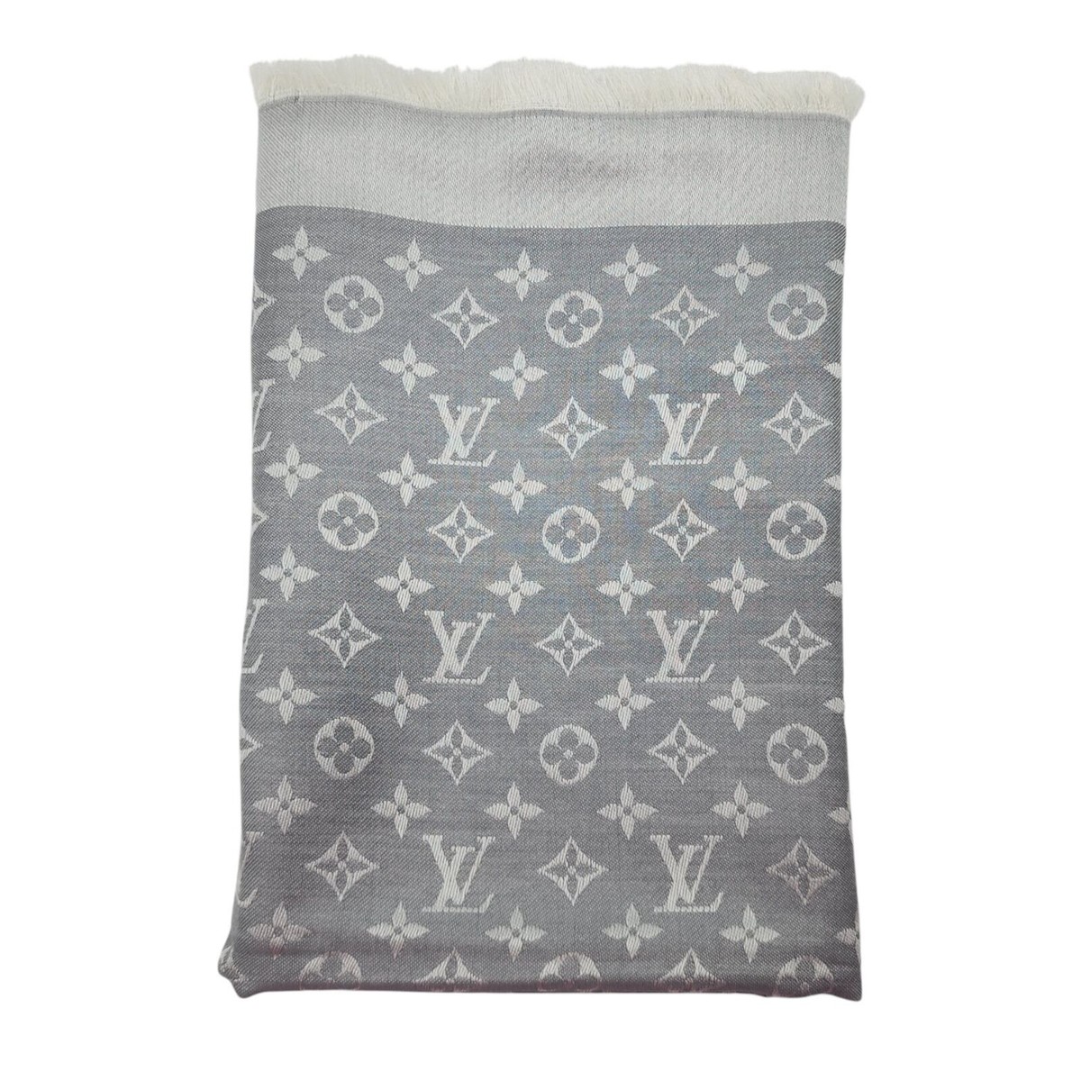 Louis Vuitton LV Logo Monogram Oversize Scarf Shawl | M70804 Louis Vuitton LV Logo Monogram Oversize Scarf Shawl | M70804