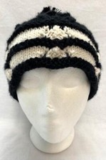 Screamer Women's Sally Knit Beanie Pomb Hat Black White NEW
