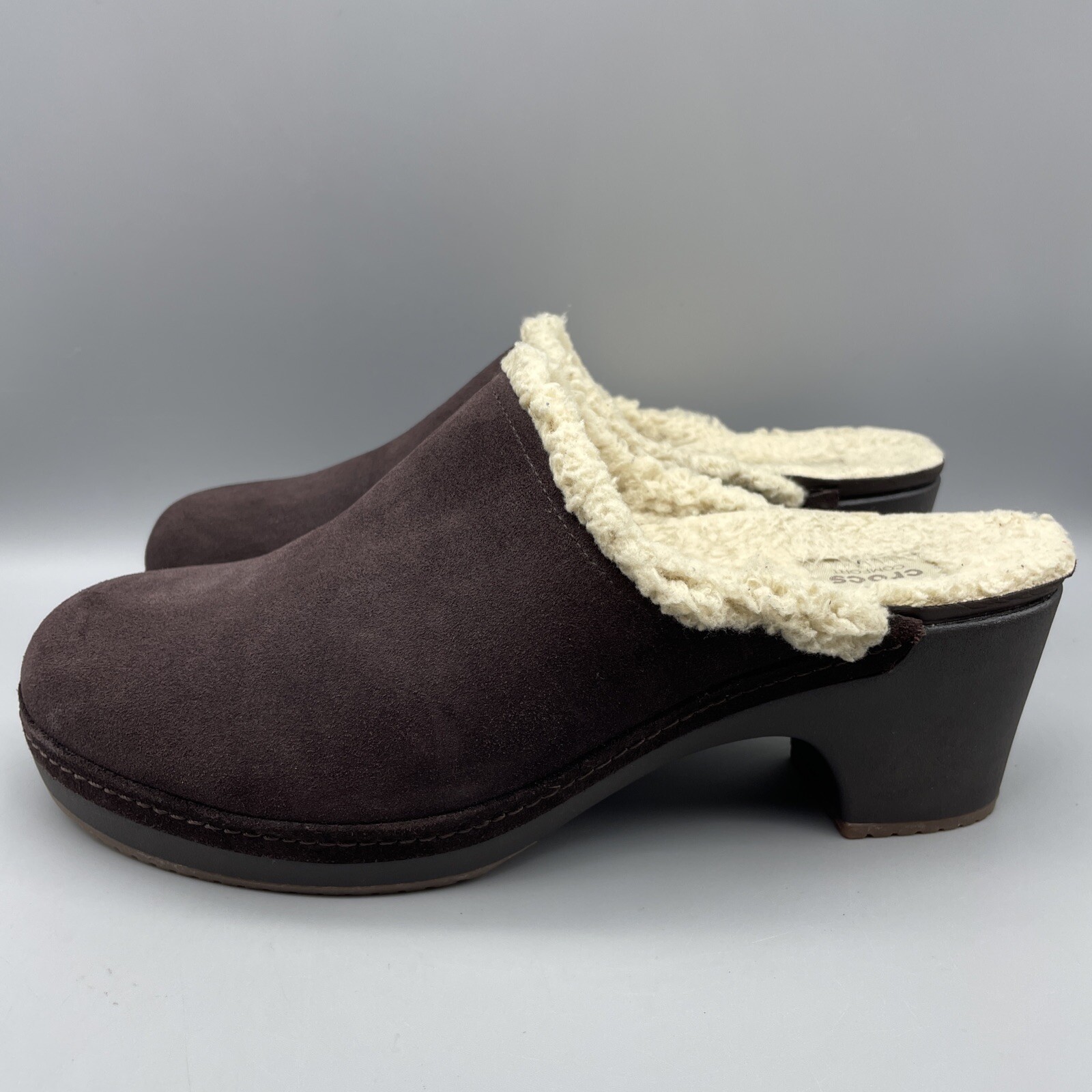 Crocs Women's Size 9 Sarah Clogs with Dual Comfort Faux Fur Suede Lining in Brown Style 203414-image