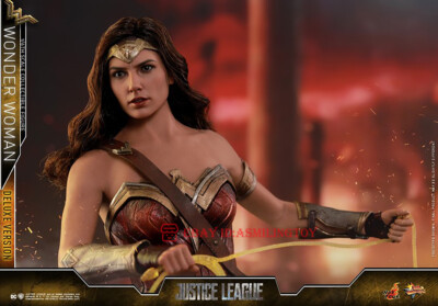 1/6 Hot Toys MMS451 Justice League Wonder Woman Deluxe Version