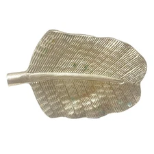 Bombay Decor Metal Leaf Tray Decor, Bombay