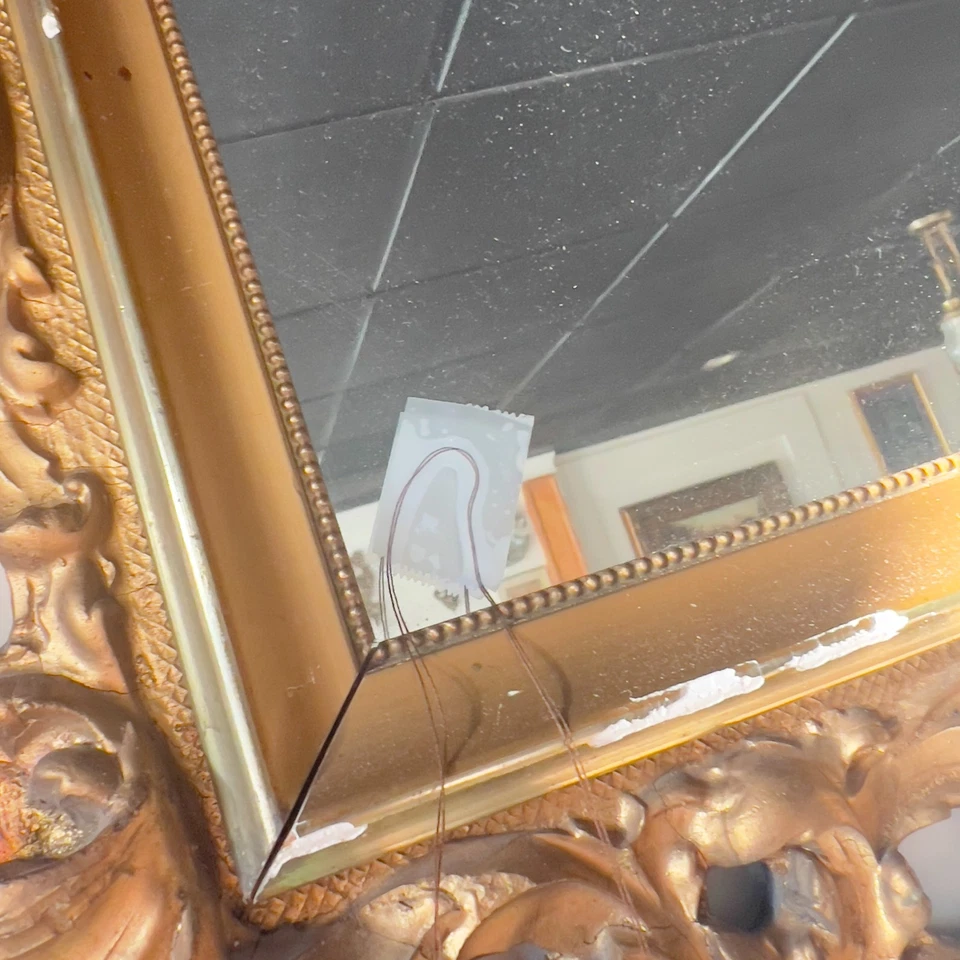 Antique Victorian Gold Gilt Ornate Wood Mirror 26" x 22" Rococo Baroque Elegant - Image 4 of 4