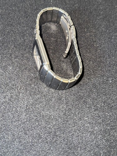 Orologio rettangolare RADO Swiss-Made - Acciaio inossidabile, design minimalista - Foto 5 di 9