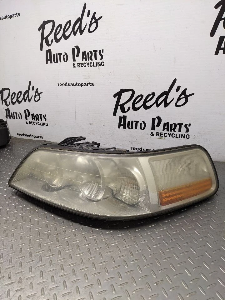 Juego de faros HID derecho izquierdo par para Lincoln Town Car 2003-2004 1177583 Foto 3 de 4