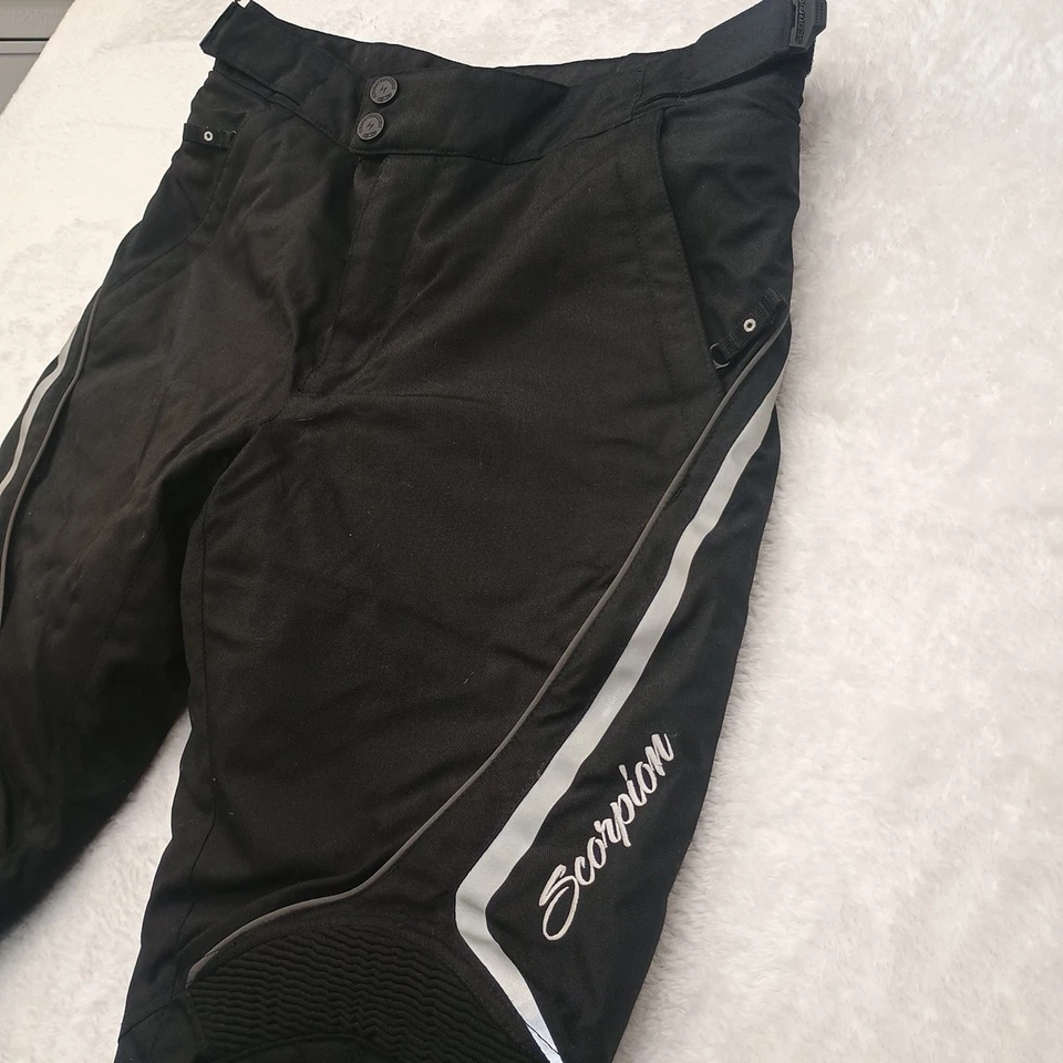 Calça de motociclista feminina Scorpion Exo têxtil L XDR Zion com forros - Imagem 2 de 4