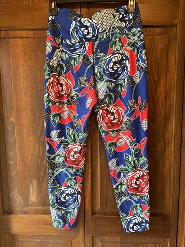 Betsey Johnson Leggings Womens M Blue Floral Cropped Pull On Yoga Workout - Picture 2 of 5