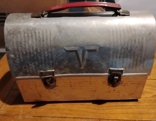 Vintage American Thermos "V" Victory Dome Lunch Box 1950’s Metal 10" long - Bild 1 von 5