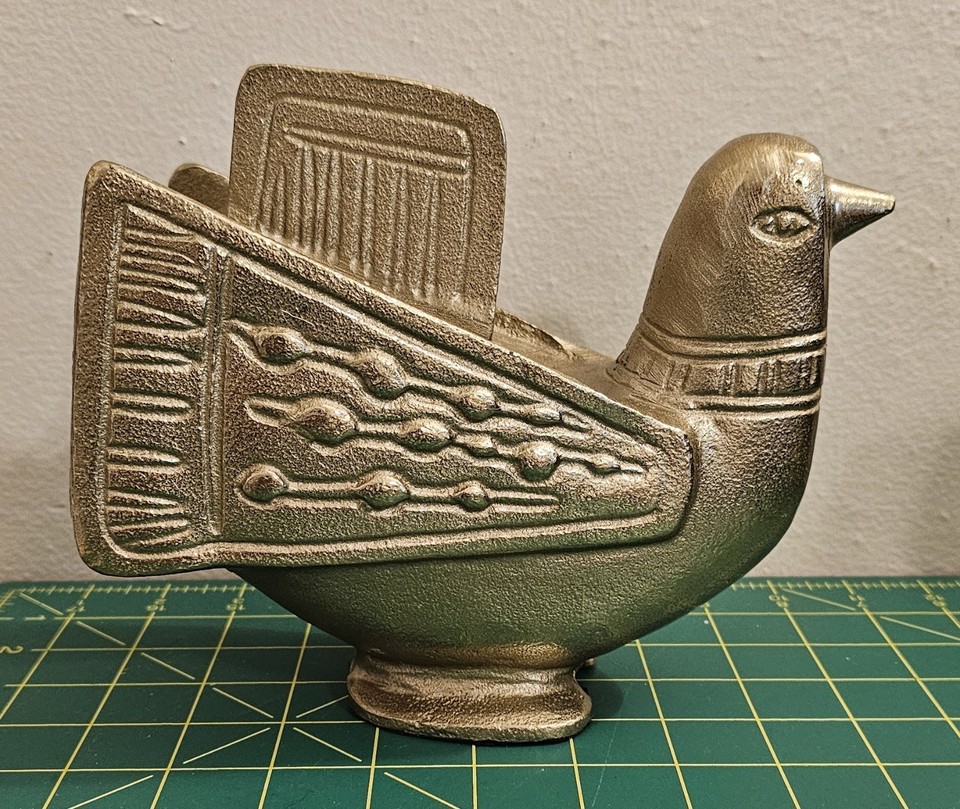 Vintage Weinberg Eames Era Die Cast Metal Bird Sculpture. (O)