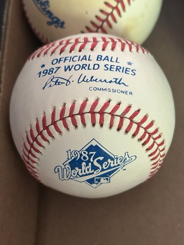 1987 Rawlings Official WORLD SERIES Baseball - MINNESOTA TWINS