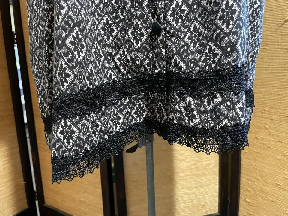 Betsy Johnson Intimates Рубашка для Сна на Пуговицах Бохо Дизайн с Черным Кружевом Вискозе s/M - Изображение 4 из 4