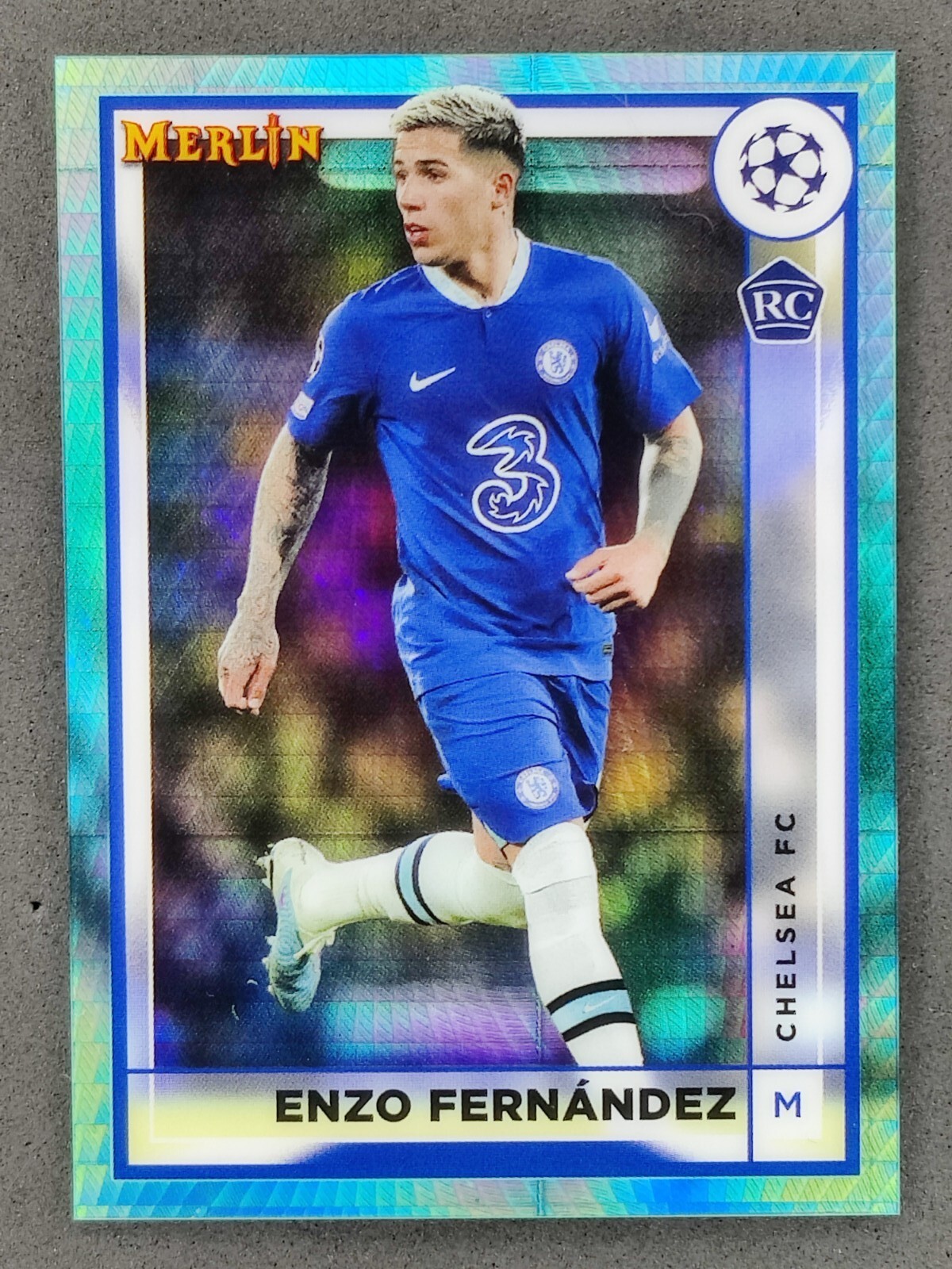 2022-23 Topps Merlin Chrome ENZO FERNANDEZ RC Aqua Prism Refractor 147 Chelsea B