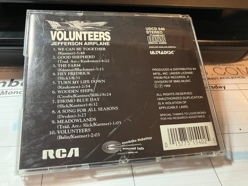 Jefferson Airplane Volunteers Original Master Recording 24 KT Gold Compact Disc - Picture 2 of 3