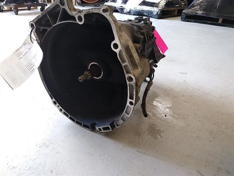 BMW Z3 5-Speed Manual Transmission 1.9L Fits 1998 Foto 3 de 4