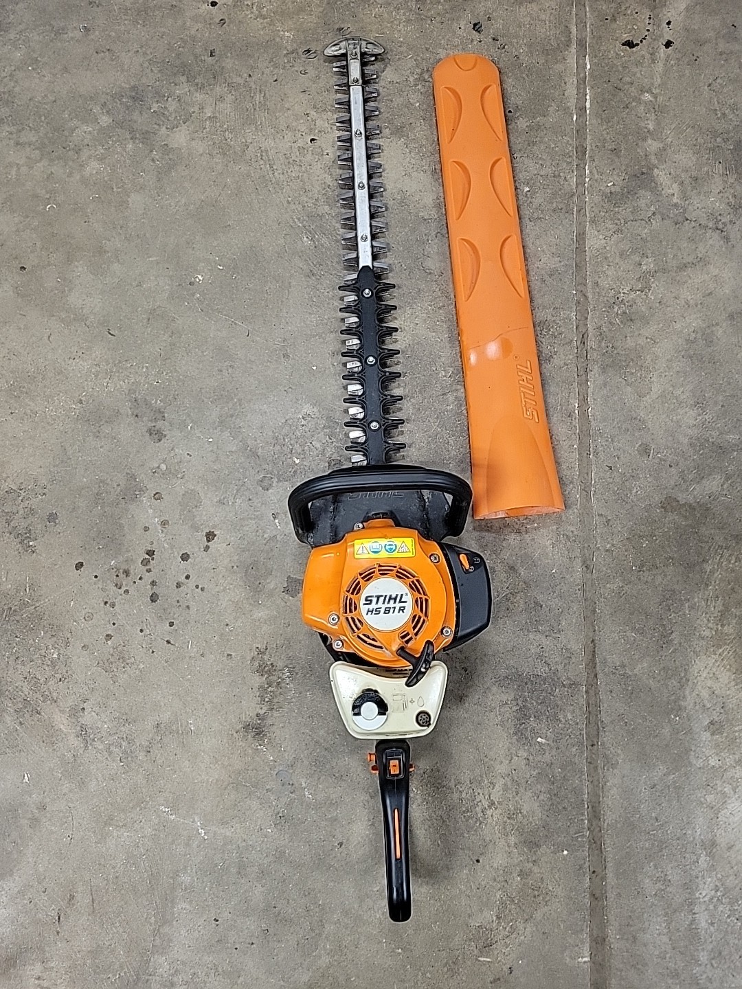 Stihl HS 81R Gas Powered Hedger * Pre-owned*  FREE SHIPPING
